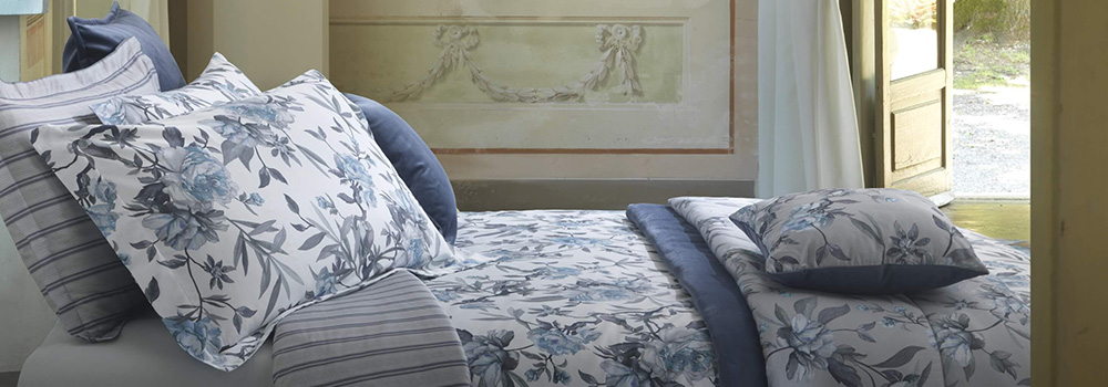 Mirabello Carrara Banner