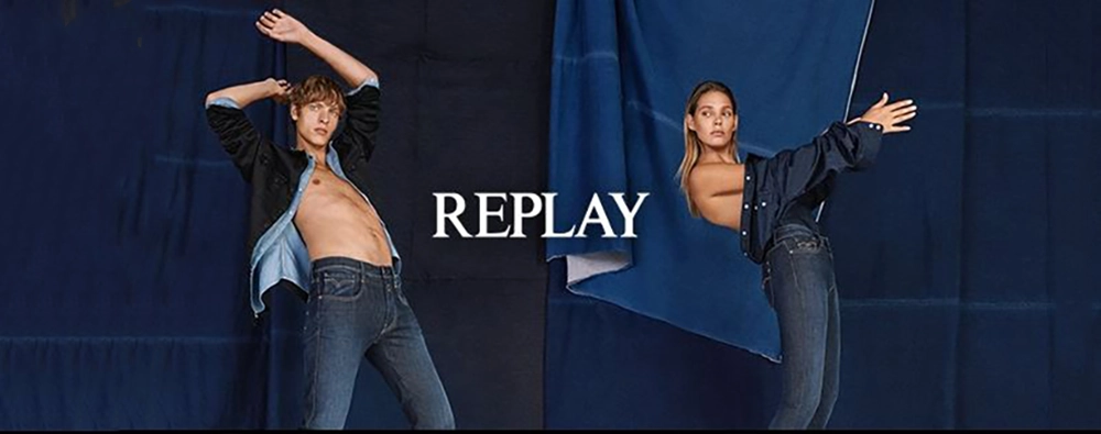Replay logo